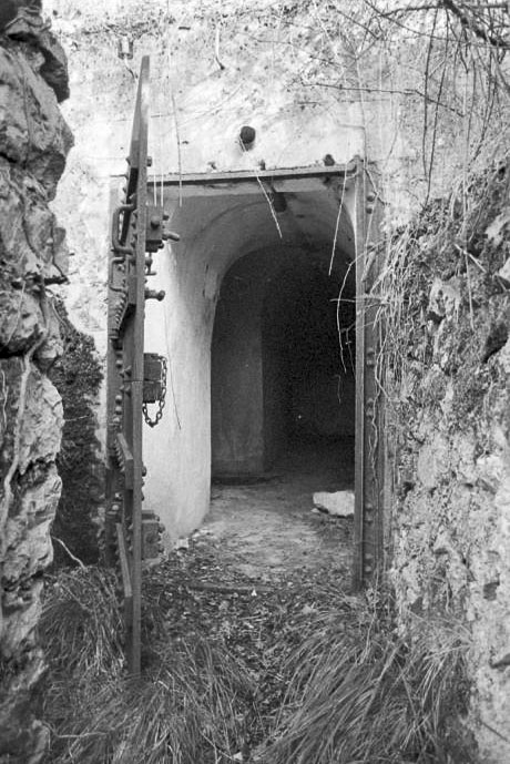 Ligne Maginot - LA PENA (PE) - (Ouvrage d'infanterie) - L'entrée Nord - LOVINY Alain