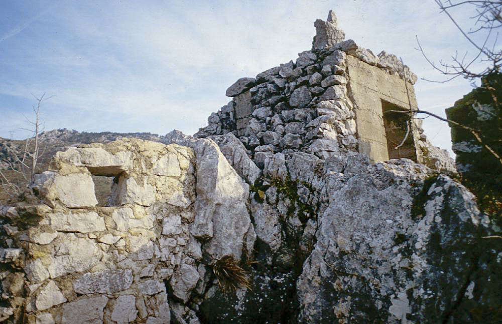 Ligne Maginot - LA PENA (PE) - (Ouvrage d'infanterie) - Blockhaus 2
Les aménagements extérieurs - LOVINY Alain