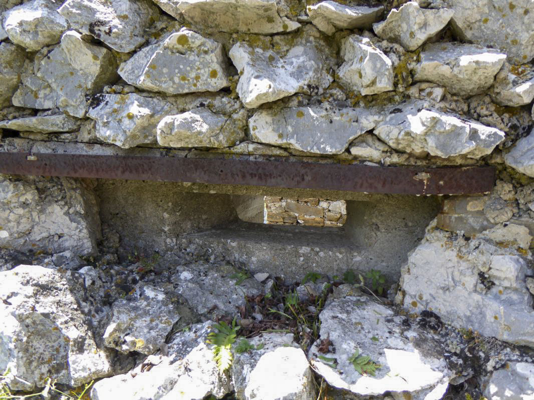 Ligne Maginot - LA PENA (PE) - (Ouvrage d'infanterie) - Amenagements autour du blockhaus 2 - ELLENA-CUNY