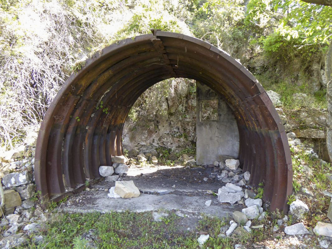Ligne Maginot - LA PENA (PE) - (Ouvrage d'infanterie) - Casernement 1 - ELLENA-CUNY