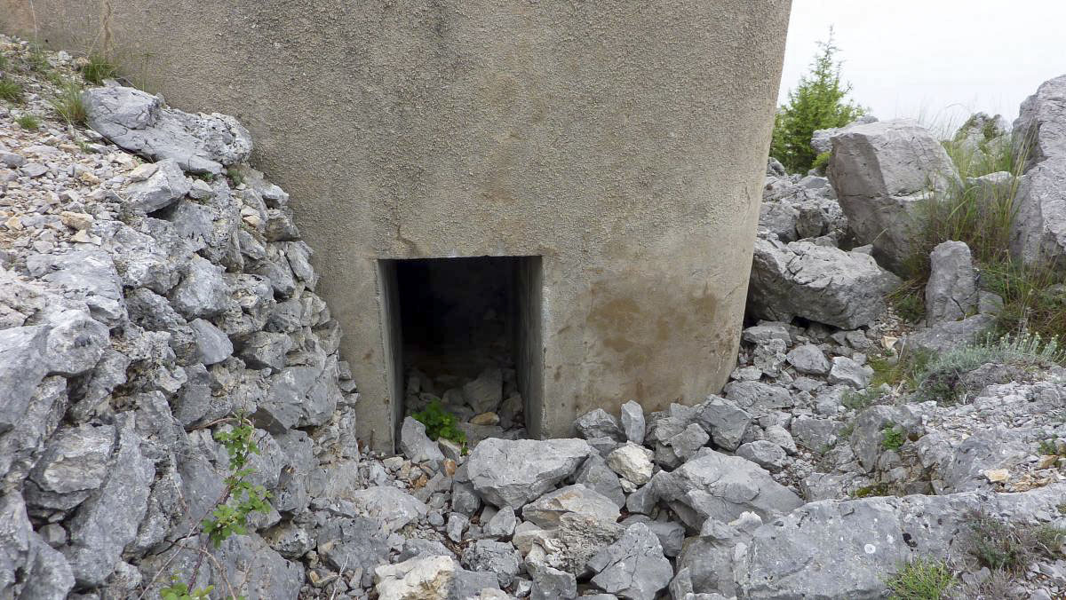 Ligne Maginot - MADONE DE GORBIO CENTRE - (Blockhaus pour arme infanterie) - L'accès du blockhaus - ELLENA-CUNY