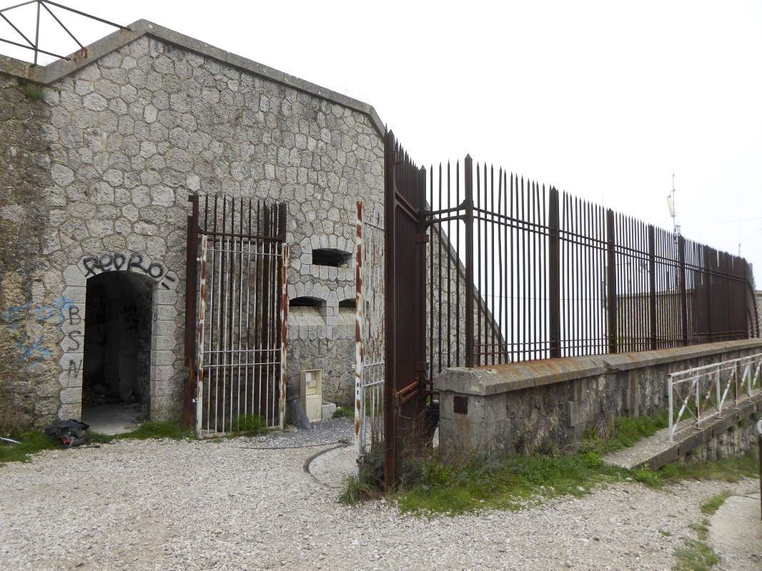 Ligne Maginot - MONT CHAUVE D'ASPREMONT - (Central téléphonique isolé) -  - ELLENA - CUNY