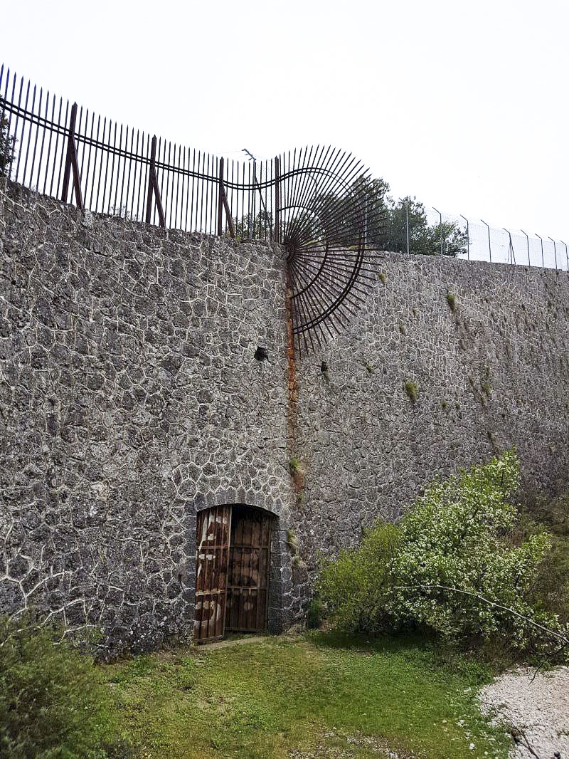 Ligne Maginot - MONT CHAUVE D'ASPREMONT - (Central téléphonique isolé) - Entrée de l'abri caverne - ELLENA - CUNY