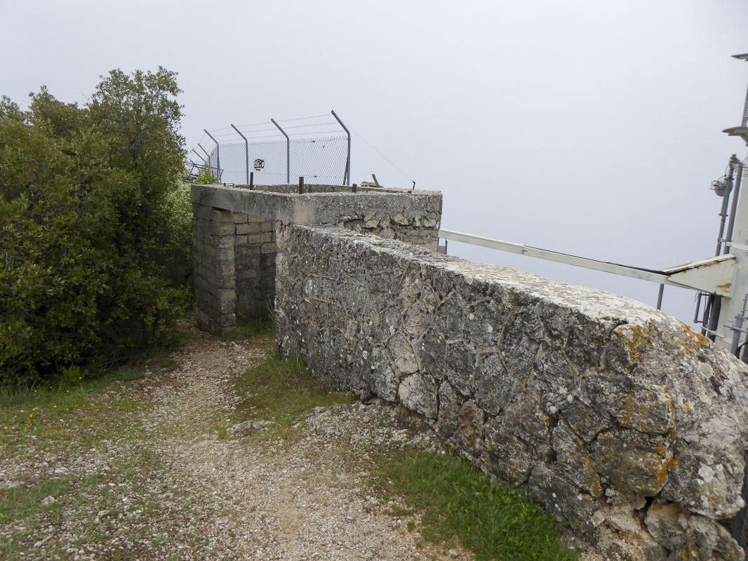 Ligne Maginot - MONT CHAUVE D'ASPREMONT - (Central téléphonique isolé) - Blockhaus de surveillance de l'entrée - ELLENA - CUNY