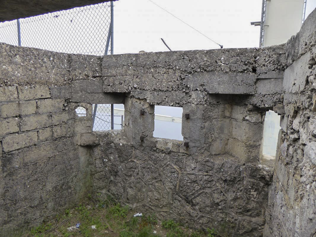 Ligne Maginot - MONT CHAUVE D'ASPREMONT - (Central téléphonique isolé) - Blockhaus de surveillance de l'entrée - ELLENA - CUNY