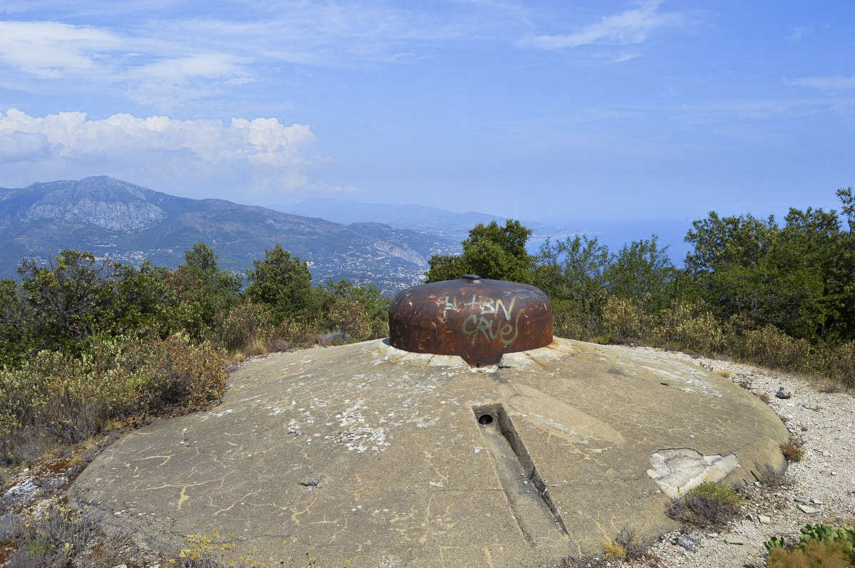 Ligne Maginot - MONT GROS DE ROQUEBRUNE - (Observatoire d'artillerie) -  - Michal Prasil