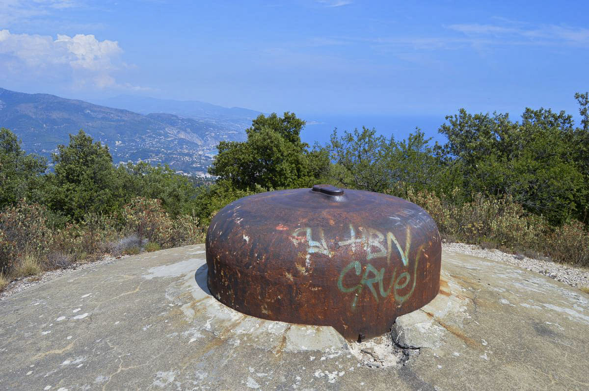 Ligne Maginot - MONT GROS DE ROQUEBRUNE - (Observatoire d'artillerie) -  - Michal Prasil