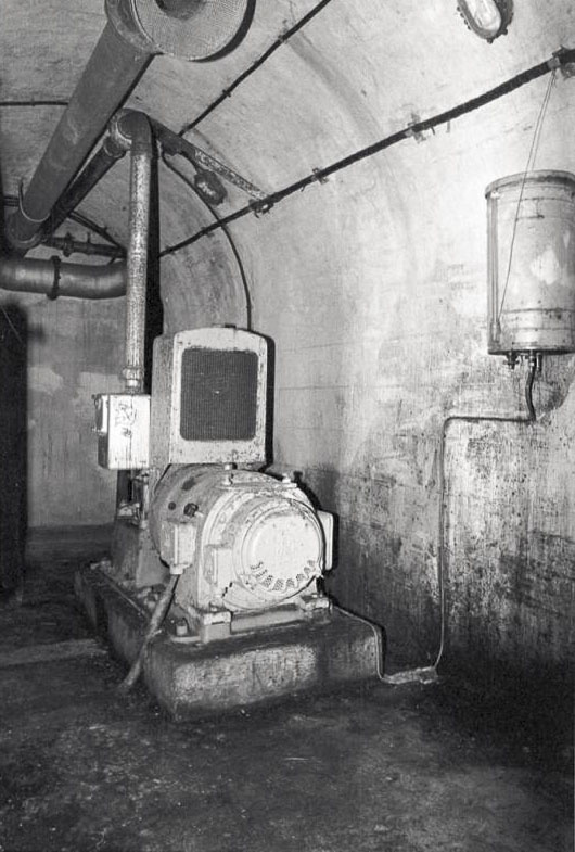 Ligne Maginot - MONT GROS DE ROQUEBRUNE - (Observatoire d'artillerie) - L'usine - Alain Loviny