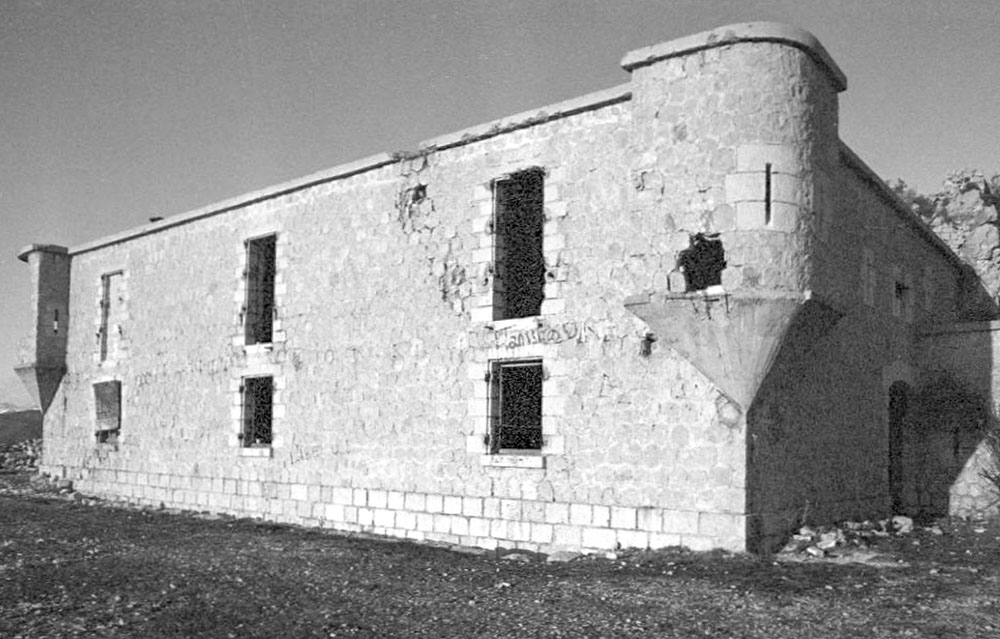 Ligne Maginot - MONT OURS (QUARTIER CASTILLON - 76° BAF) - (PC de Quartier) -  - LOVINY Alain