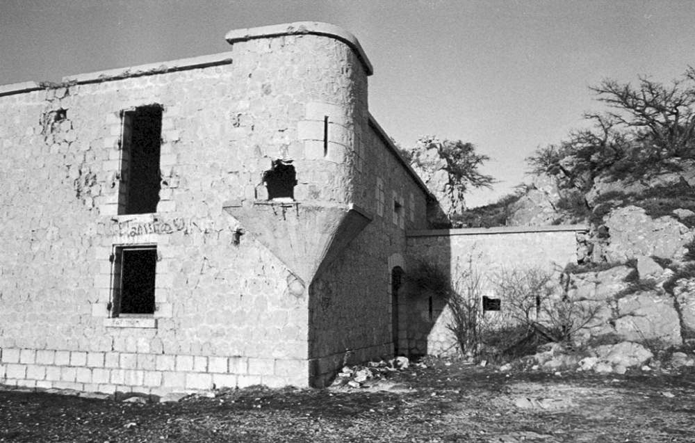Ligne Maginot - MONT OURS (QUARTIER CASTILLON - 76° BAF) - (PC de Quartier) -  - LOVINY Alain