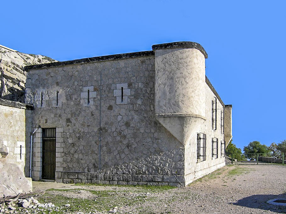Ligne Maginot - MONT OURS (QUARTIER CASTILLON - 76° BAF) - (PC de Quartier) -  - FORNERIS Serge