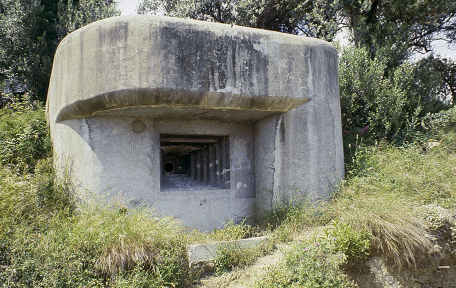 Ligne Maginot - O3 - VESQUI SUD - (Casemate d'infanterie - Simple) -  - LOVINY Alain