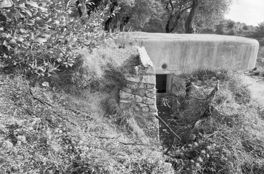 Ligne Maginot - O3 - VESQUI SUD - (Casemate d'infanterie - Simple) - L'accès à la casemate - LOVINY Alain