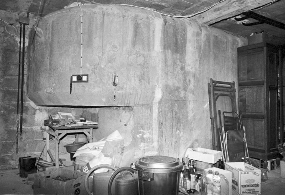 Ligne Maginot - O4 - VESQUI NORD - (Casemate d'infanterie - Simple) - Intégrée dans le sous-sol d'une villa - LOVINY Alain