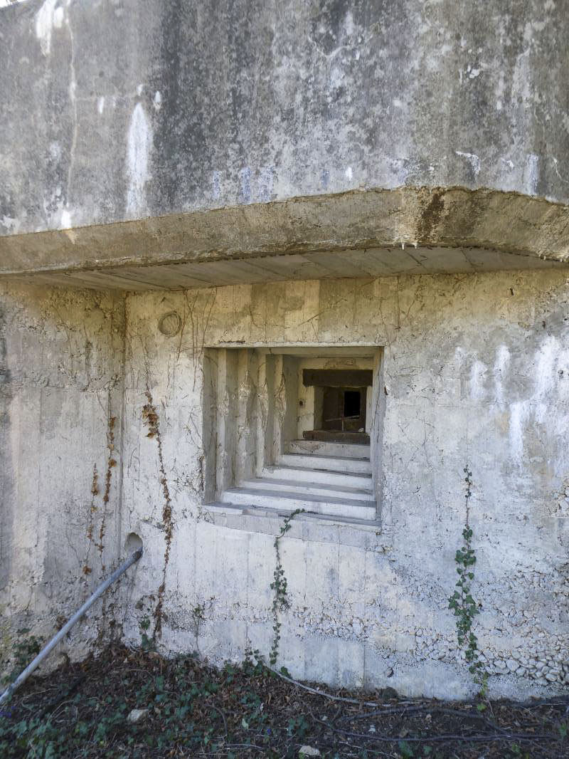 Ligne Maginot - O12 - GORBIO SUD - (Casemate d'infanterie - Simple) - Créneau FM - ELLENA - CUNY