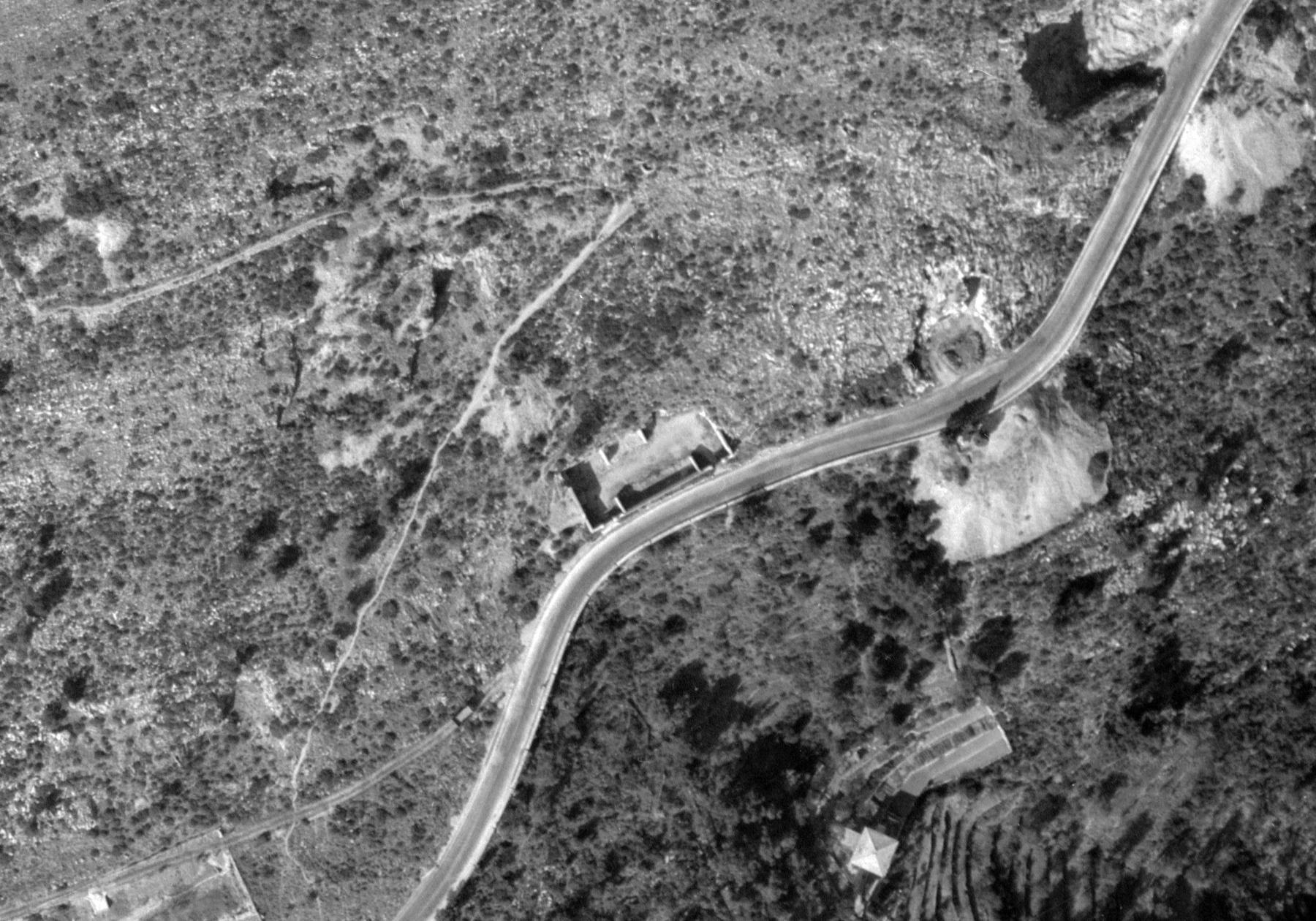 Ligne Maginot - QUATRE CHEMINS - (Dépôt de Munitions) -  - IGN - Géoportail 1954