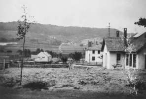 Ligne Maginot - VECKRING - (Camp de sureté) - Vue partielle du camp, photo datée de 1937.
On y voit des bâtiments enconstruction