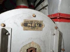 Ligne Maginot - FOUR A CHAUX - FAC - (Ouvrage d'artillerie) - Entrée des hommes
Deuxième chambre de tir
Dispositif de filtration de l'air venant de l'extérieur