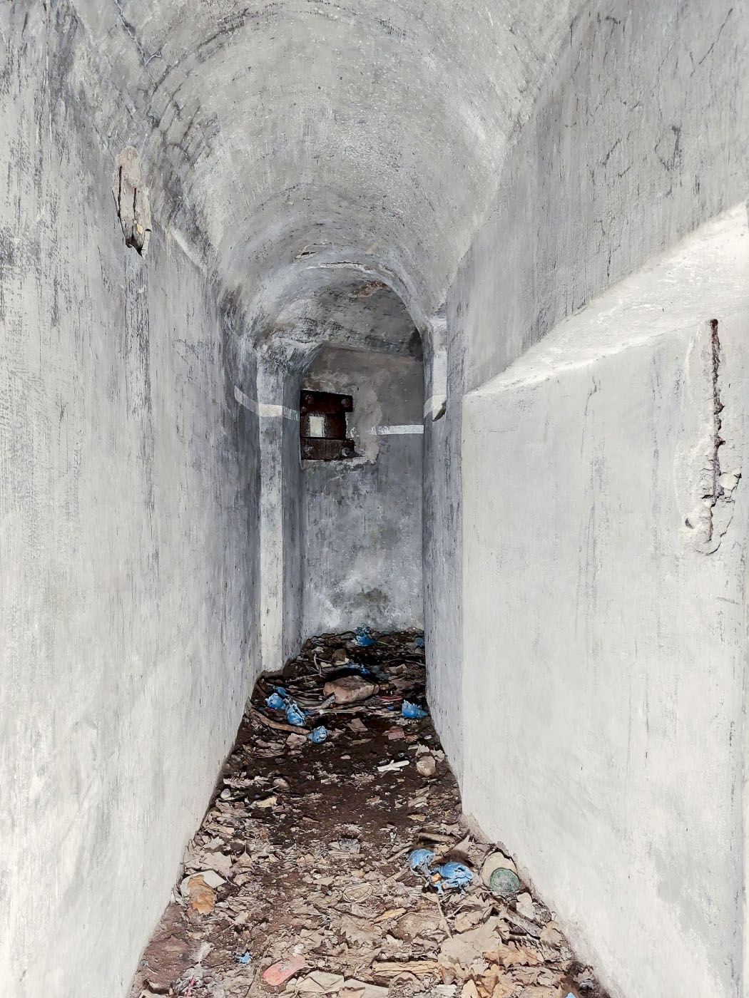 Ligne Maginot - MAIN DU PRINCE 2 - (Blockhaus pour arme infanterie) - Galerie vers le blockhaus mitrailleuse de gauche - Gregory Fuchs