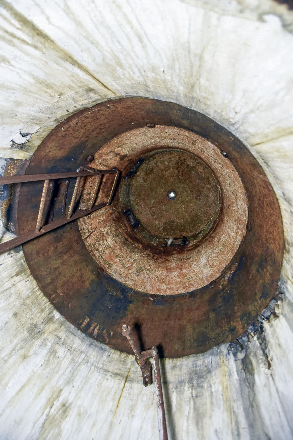 Ligne Maginot - WINECKERTHAL OUEST - (Casemate d'infanterie - Double) - Cloche GFM
Il porte un marquage - Ludovic KNAPP