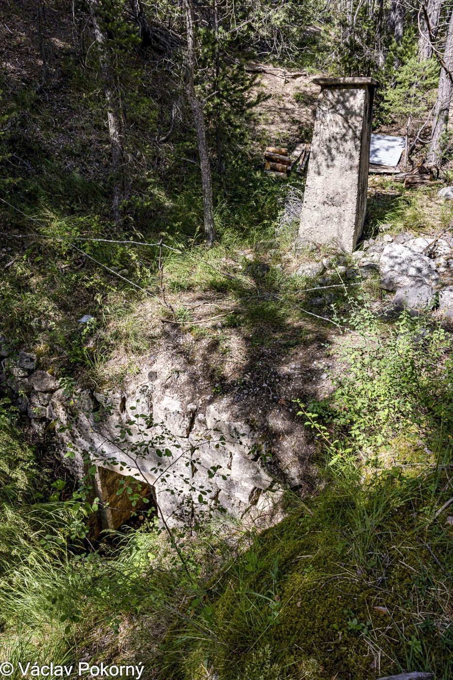 Ligne Maginot - LA PIGNEE - (Abri) - Entrée gauche - Václav Pokorný