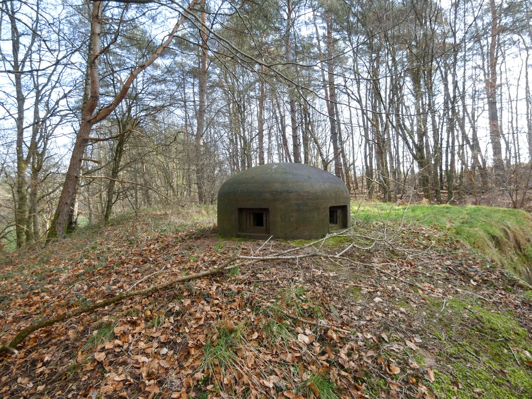 Ligne Maginot - RAMSTEIN OUEST - (Casemate d'infanterie - Simple) - La cloche GFM. - STENGER Mathieu