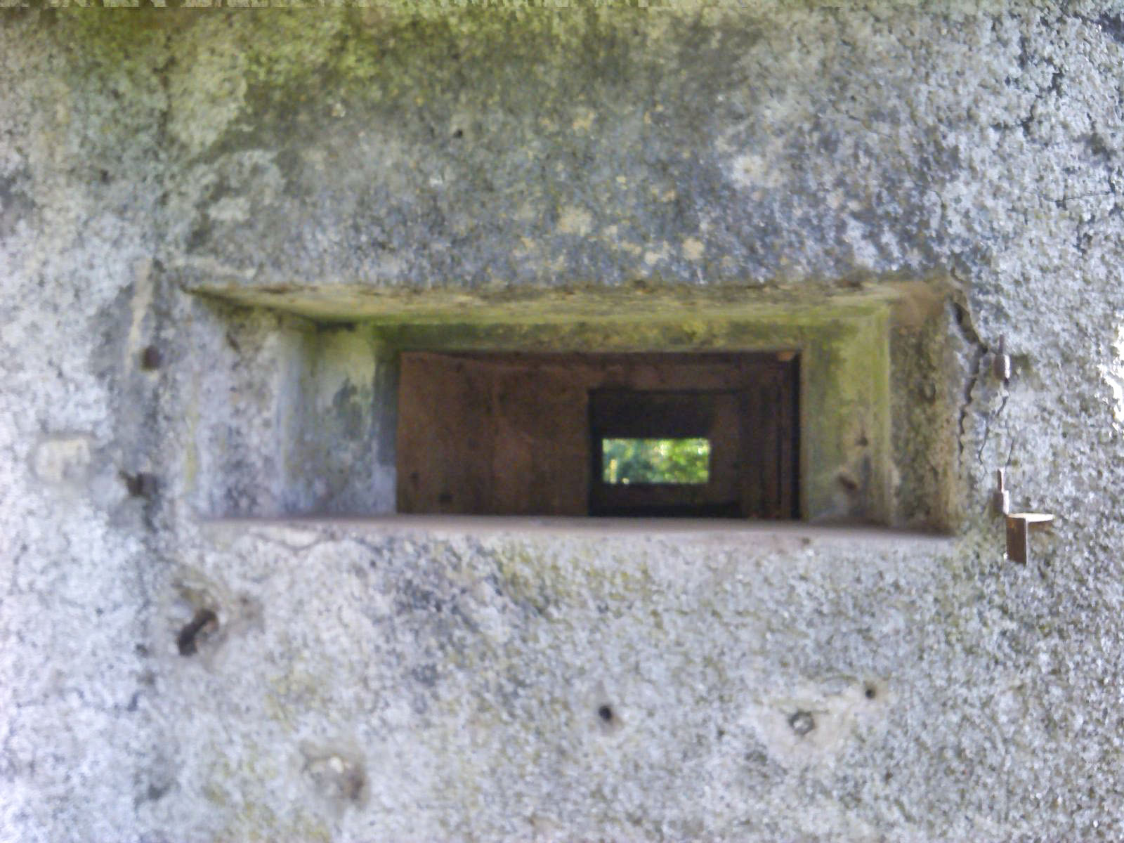 Ligne Maginot - B312 - ANSTAING - (Blockhaus pour canon) - Créneau nord - Christian MOIGNEZ