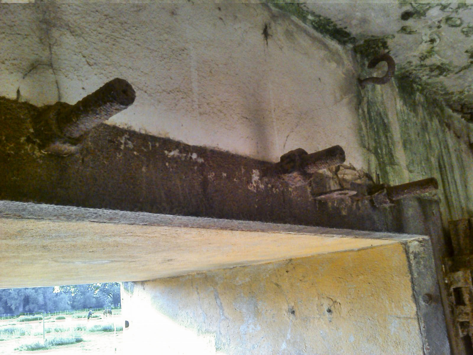 Ligne Maginot - B312 - ANSTAING - (Blockhaus pour canon) - Gros boulons - Christian MOIGNEZ